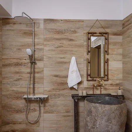 Villa Zeus & Dione Luxury Lagolion