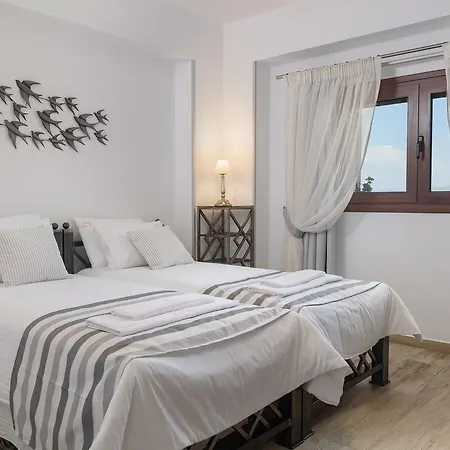 Zeus & Dione Luxury Villa